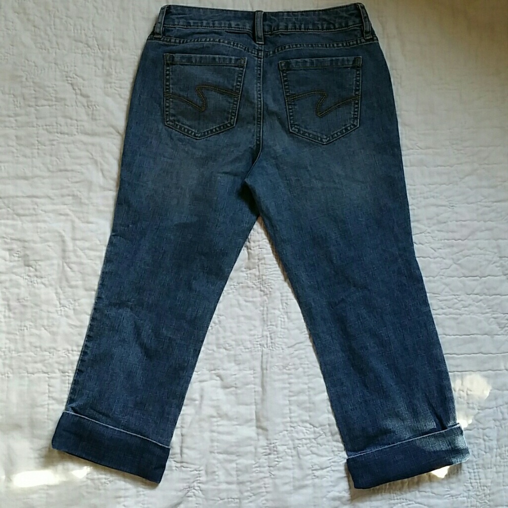 Apt. 9 Medium Wash Capri - Picture 3 of 4
